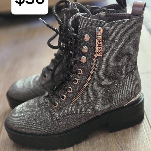 Guess Shoes - Guess combat boots